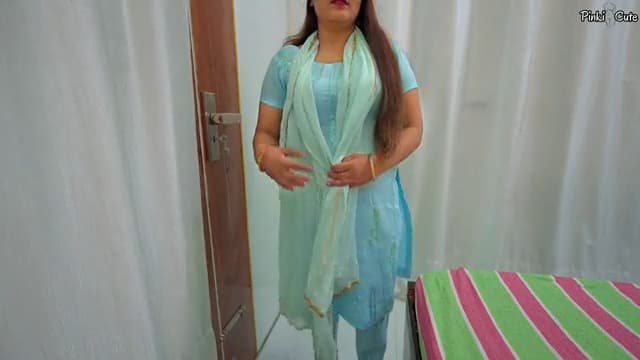 Bhabhi fucked for cylinder