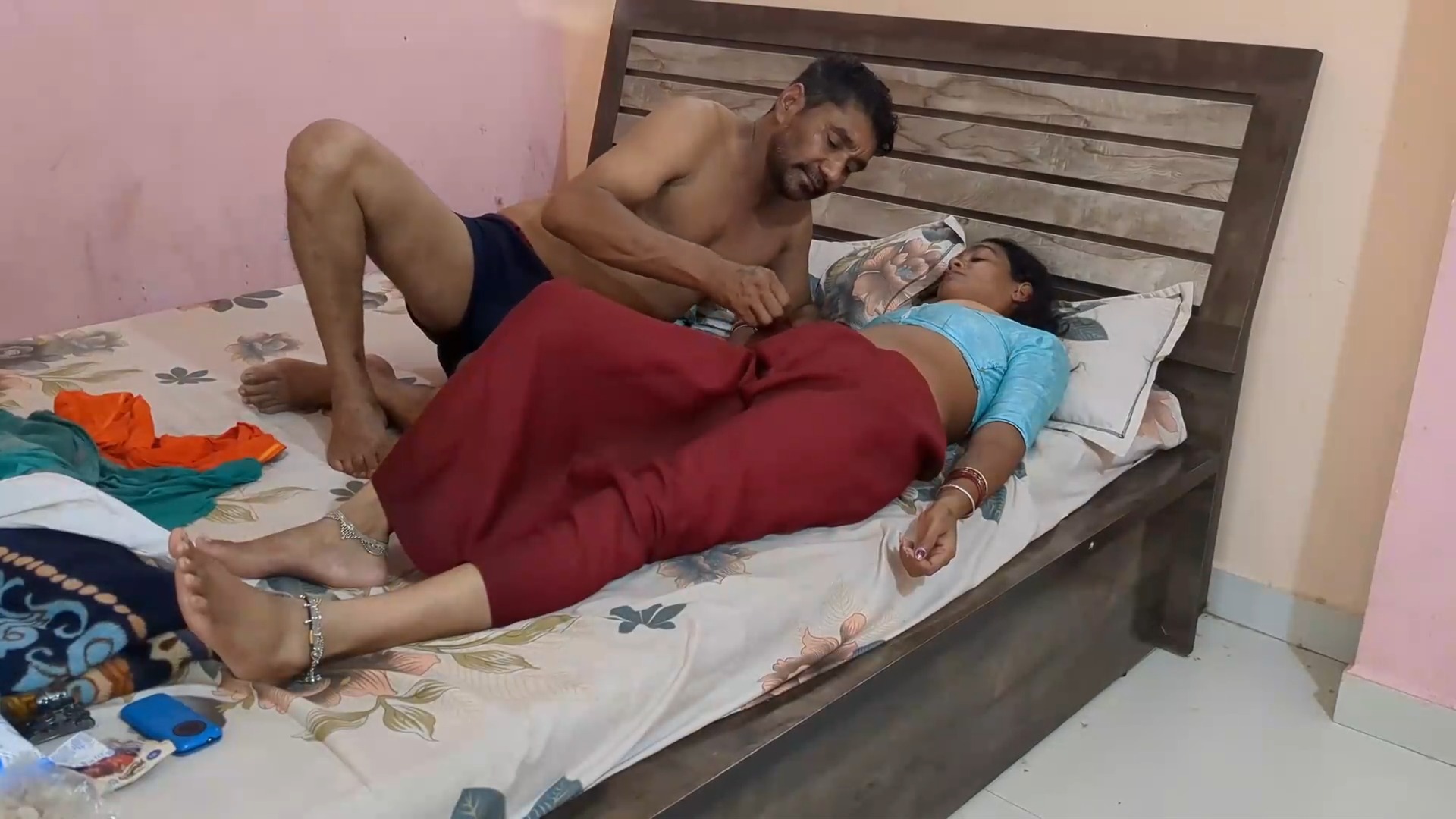 Desi Village Couple Fucked With her Sex Video